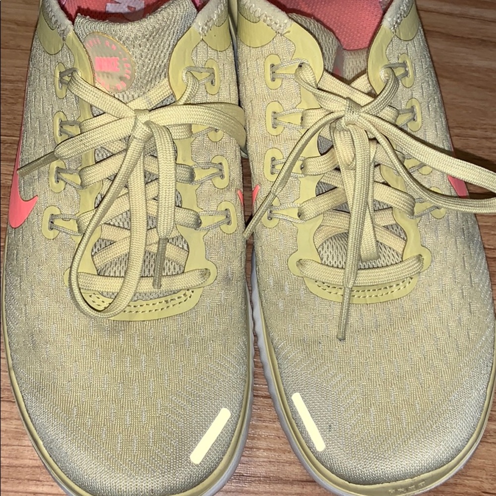 Nike Free RN Sneakers - Picture 4 of 8